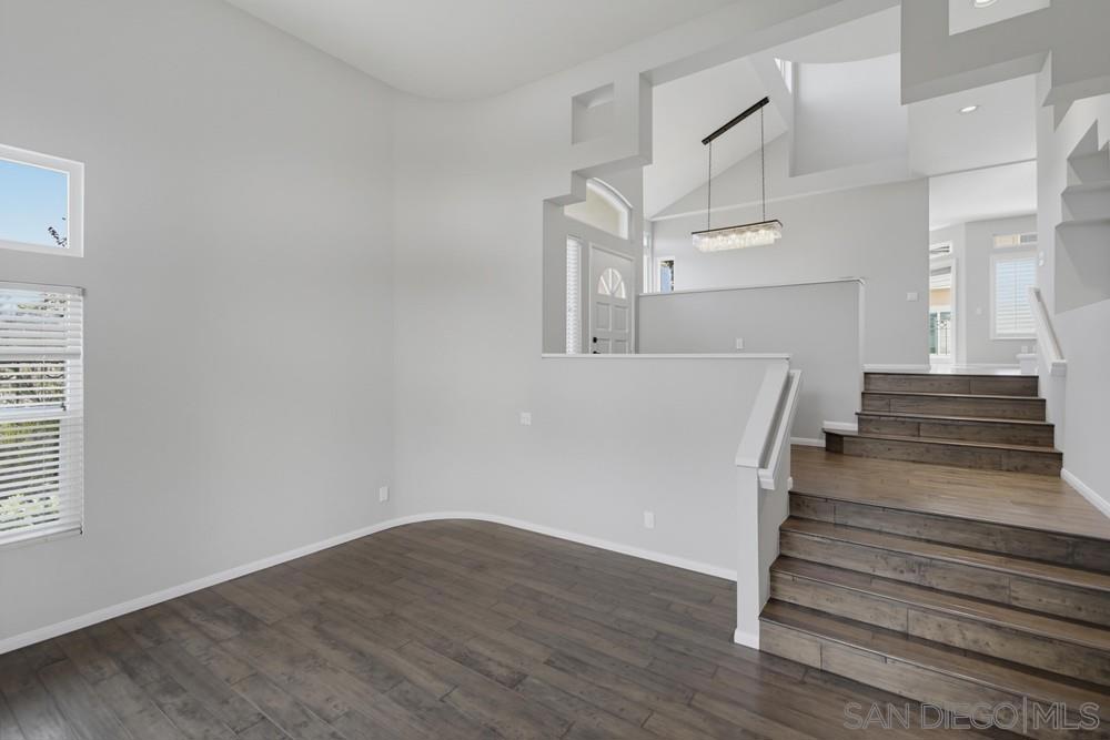7130 Calabria Ct - photo 12