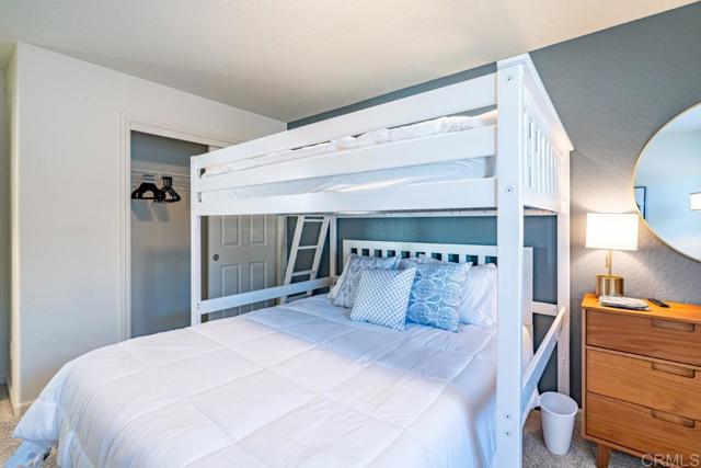 Detail Gallery Image 16 of 26 For 6446 E Meritage Dr, Fresno,  CA 93727 - 3 Beds | 2/1 Baths