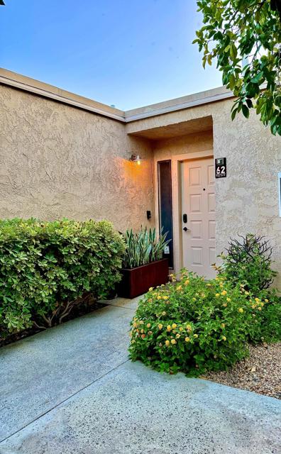 70100 Mirage Cove Drive, Rancho Mirage CA: https://media.crmls.org/mediaz/83dc7581-9d4e-49c1-a970-39f0181d2ded.jpg