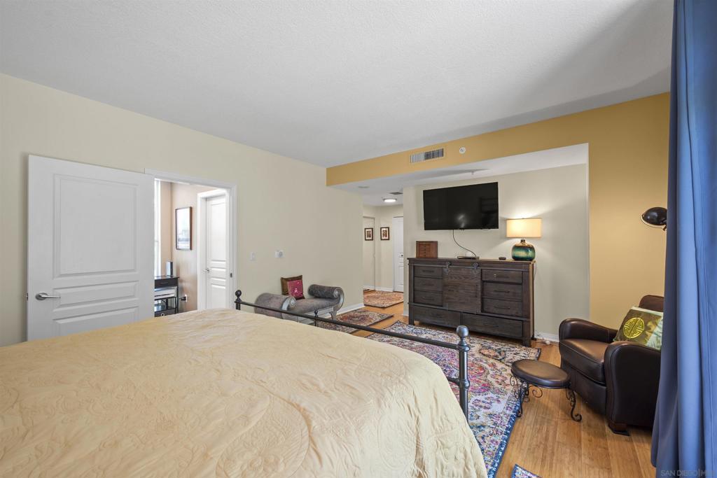 531 Front St - photo 13