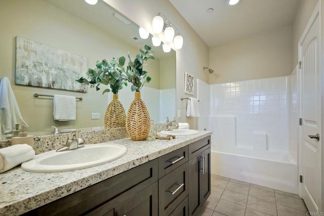 Image 28 of 33 For 12649 Via Vigneto  Lot 41