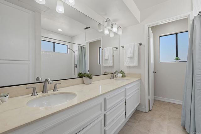 1851 Normandy Gln, Escondido, CA 92027 photo 24