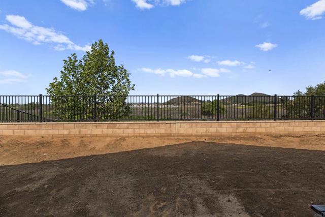 34289 Solstice Street, Winchester CA: https://media.crmls.org/mediaz/83de33e8-7e70-4e96-9c26-cdfd360c2171.jpg