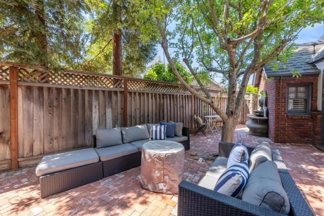 967 Jansen Avenue, San Jose CA: https://media.crmls.org/mediaz/83de91db-2591-4ad9-8401-adb899414efd.jpg