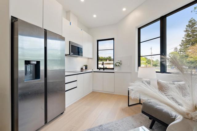 416 David Avenue, Campbell CA: https://media.crmls.org/mediaz/83debdda-09cc-49de-aa4d-16a4e3c83cee.jpg