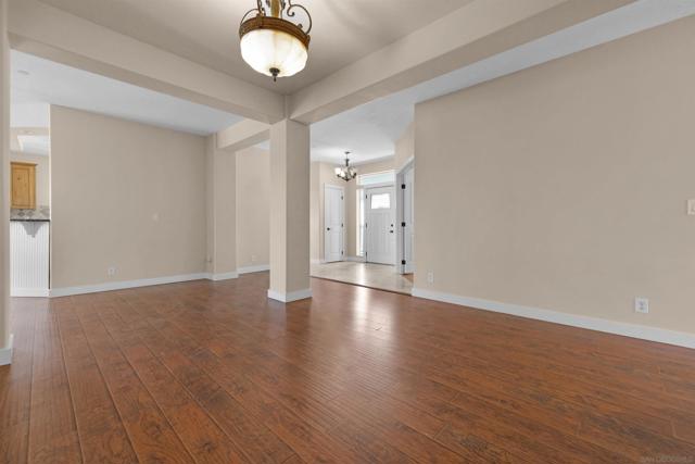 16725 Harrison Park Trail, Julian CA: https://media.crmls.org/mediaz/83df190a-d8ef-40b7-be9b-df52119da924.jpg