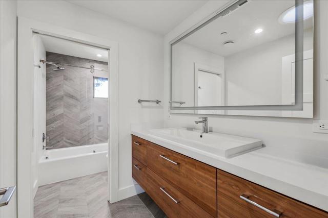 541 Dry Creek Road, Monterey CA: https://media.crmls.org/mediaz/83df53e9-91a5-4886-93c0-0d8e82014201.jpg