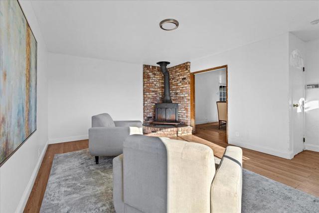 344 Pueblo Drive, Salinas CA: https://media.crmls.org/mediaz/83dfac1b-a07c-432d-857c-6151d4049aed.jpg