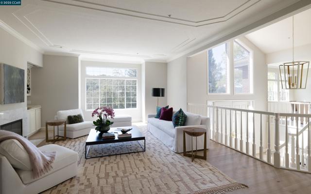 46 Merrill Circle N., Moraga CA: https://media.crmls.org/mediaz/83e05ce4-7e3e-4463-a244-ae4aa01dc353.jpg