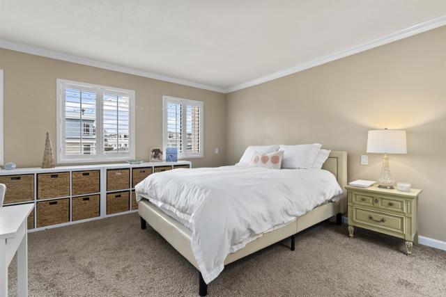 Image 13 of 27 For 4092 Riviera Drive 3
