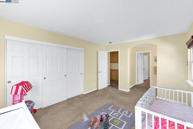 436 Wood Glen Dr, Richmond CA: https://media.crmls.org/mediaz/83e13d45-540c-427f-9b3d-a265159fb3b9.jpg