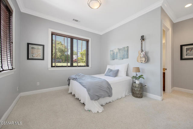 758 Camino Dos Rios, Thousand Oaks CA: https://media.crmls.org/mediaz/83e1666b-a7a5-473a-b381-58ad49a0f82e.jpg