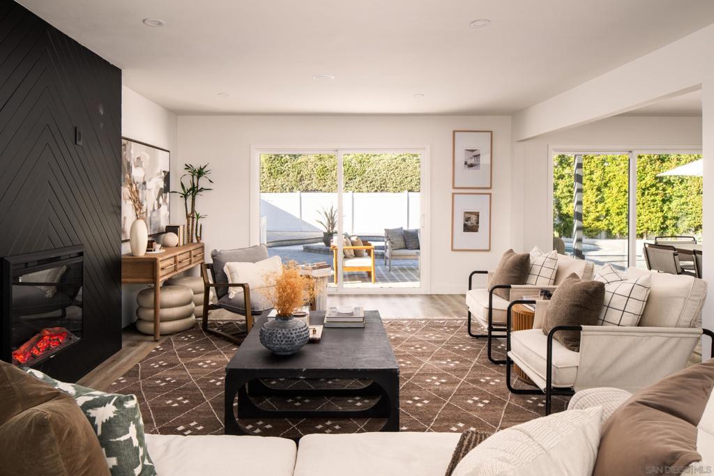 6215 Snowbond St - photo 4