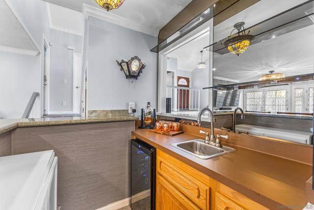 1363 Timberpond Dr, El Cajon CA: https://media.crmls.org/mediaz/83e2d44f-a2c1-4692-9168-ff21992f9545.jpg