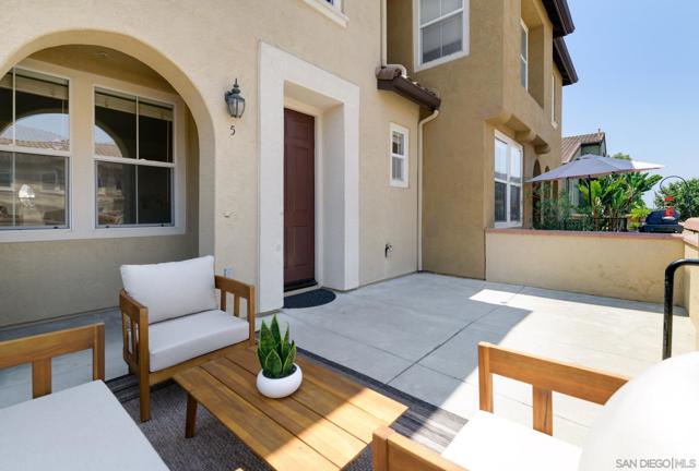 7895 Via Montebello, San Diego CA: https://media.crmls.org/mediaz/83e3b10d-5605-4c09-9217-57fd9d941da6.jpg