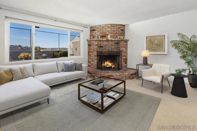 286 Ridgecrest Dr., San Diego CA: https://media.crmls.org/mediaz/83e3c1c0-a160-4951-aeaa-302fe292af19.jpg