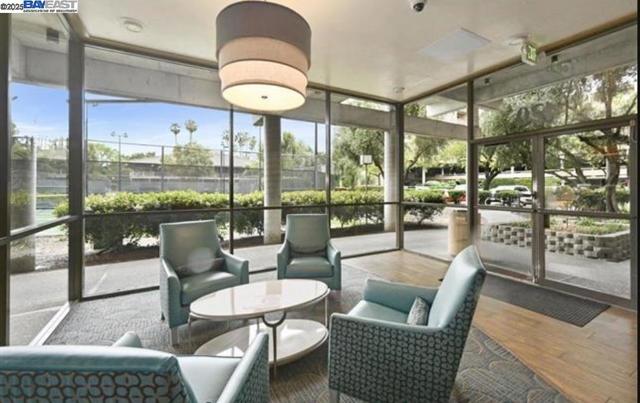 420 N Civic Dr., Walnut Creek CA: https://media.crmls.org/mediaz/83e4aa1d-9e99-4b90-9f0a-bf26c4b89cae.jpg