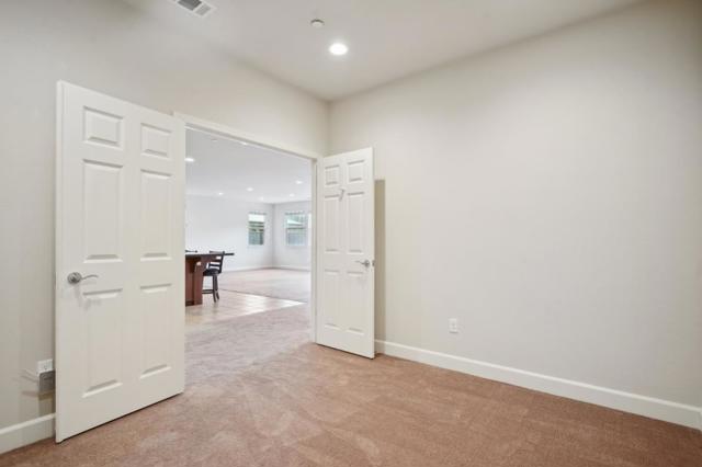 5476 Pinnacle View Way, Antioch CA: https://media.crmls.org/mediaz/83e4f094-c5e6-414a-a74f-5c2258617ea6.jpg