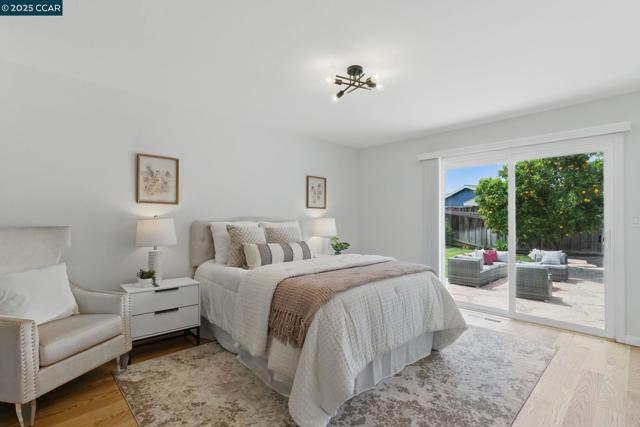 17 Bliss Ct., Pleasant Hill CA: https://media.crmls.org/mediaz/83e5c68d-7647-4c07-ad49-1b6bc42c0658.jpg