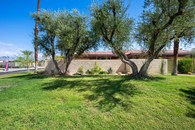 200 N Hermosa Drive, Palm Springs, CA 92262