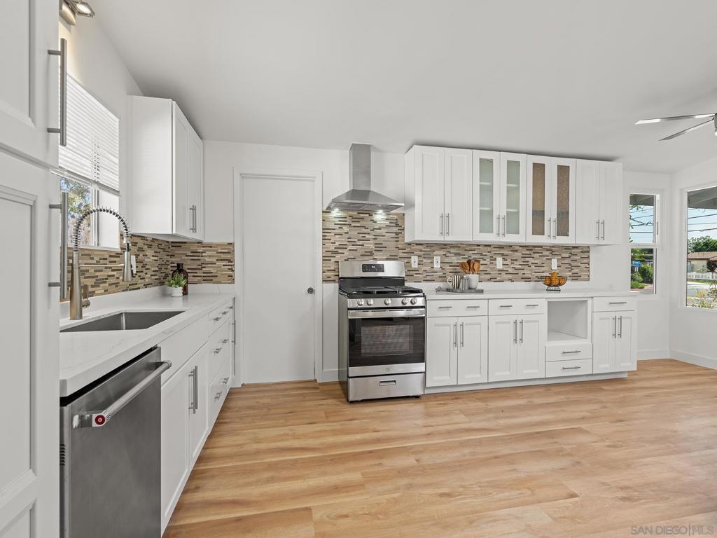 9342 Fermi Ave - photo 11
