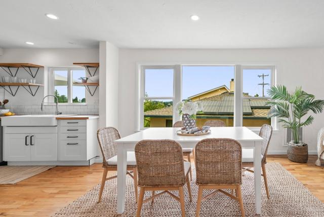 360 Tabor Drive, Scotts Valley CA: https://media.crmls.org/mediaz/83e6790a-eb42-4c0c-92f4-203032d40aaf.jpg