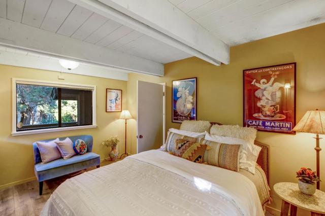 412 Corral De Tierra Road, Salinas CA: https://media.crmls.org/mediaz/83e67cee-8bdf-4bbd-8e91-af0f2d4a4f67.jpg