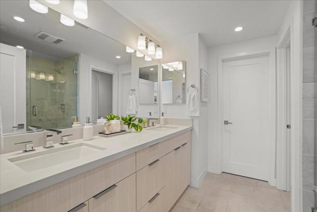 16293 Gellatt Court, Los Gatos CA: https://media.crmls.org/mediaz/83e7b445-5d03-4ba9-bcde-67486a3d91be.jpg