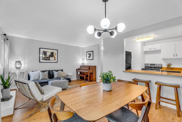 3550 Carter Drive, South San Francisco CA: https://media.crmls.org/mediaz/83ec5109-f148-4211-bcf1-d599ea16b4bb.jpg