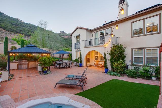 630 Atherton Street, San Marcos CA: https://media.crmls.org/mediaz/83ed7767-7da2-4dc6-a6ce-b15a9eae996e.jpg
