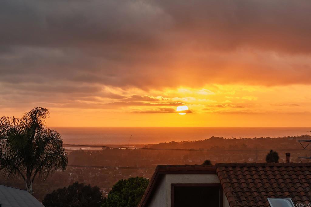 2515 Luciernaga Street