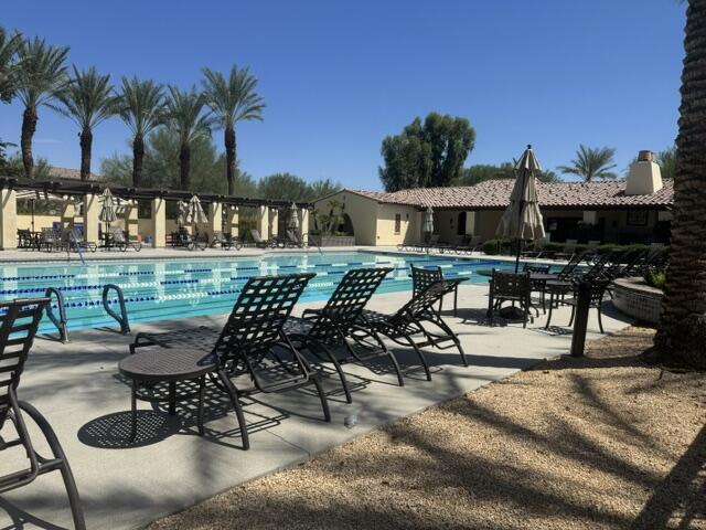 601 Calle Vibrante, Palm Desert, CA 92211