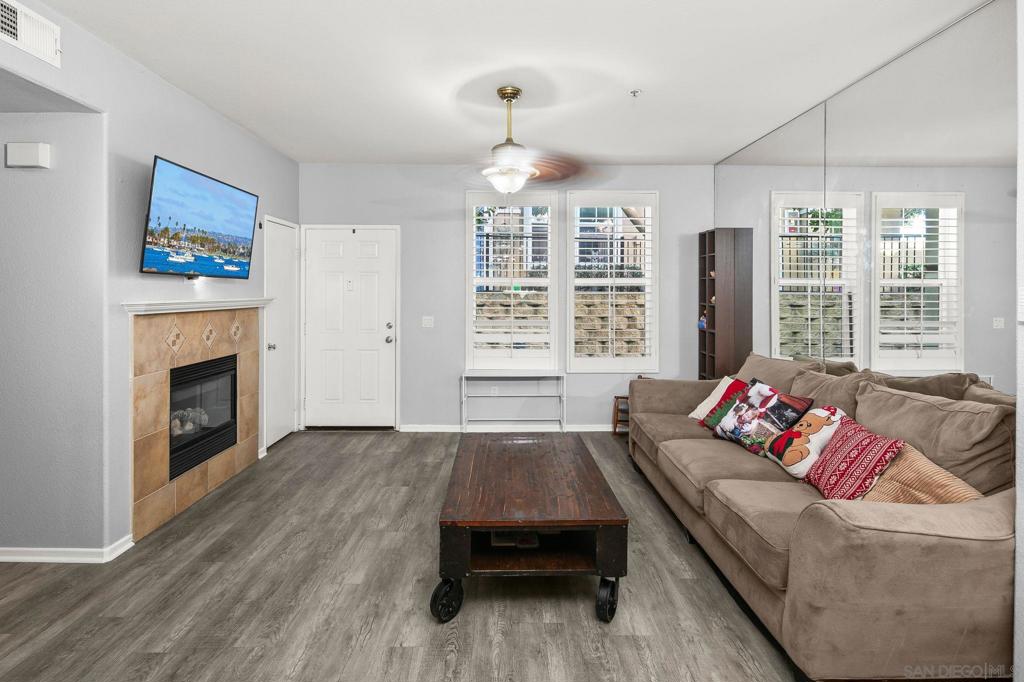 MLS #250045851SD image #4