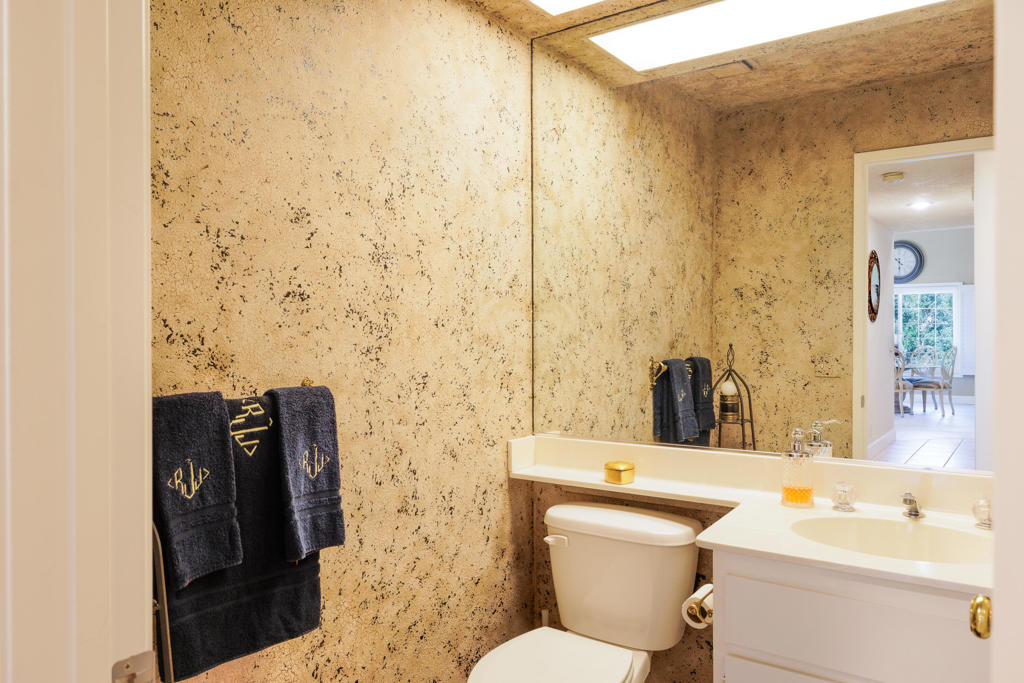 MLS #219137215DA image #15