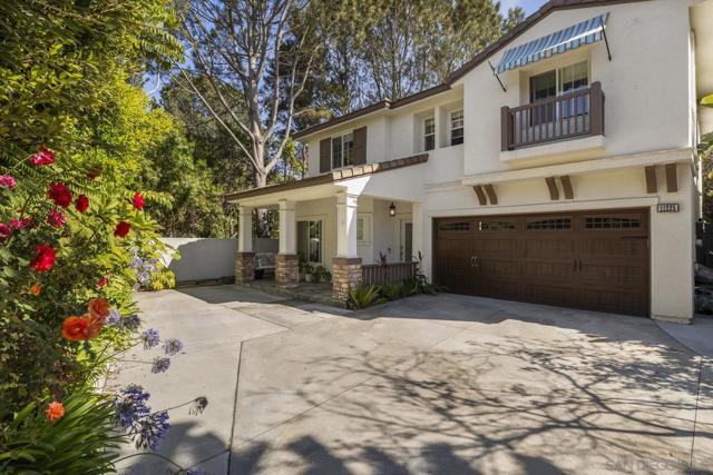11225 Corte Isabelino, San Diego CA: https://media.crmls.org/mediaz/83f3f25f-9ea0-43a0-99e0-60754ae406b5.jpg