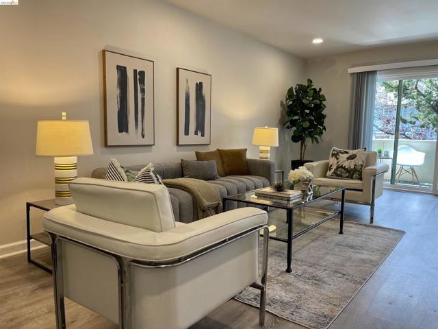 Image 7 of 17 For 3750 Harrison 103