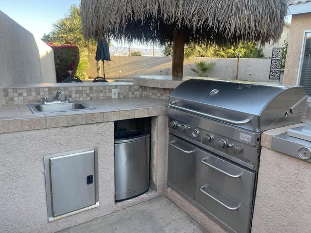 Image 3 of 17 For 81258 Avenida Esmeralda