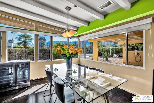 1554 E San Lucas Road, Palm Springs CA: https://media.crmls.org/mediaz/83f56759-bf2d-4370-8d12-57f6630cb5a1.jpg