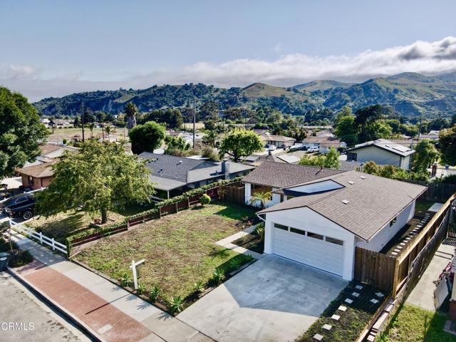 5063 Cypress Lane, Ventura CA: https://media.crmls.org/mediaz/83f58261-5d15-4afd-b74a-f3b296e3a12c.jpg