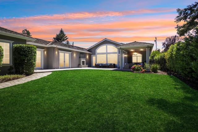 667 Jay Street, Los Altos CA: https://media.crmls.org/mediaz/83f6295a-44f6-4907-b031-a0c88d5f7122.jpg