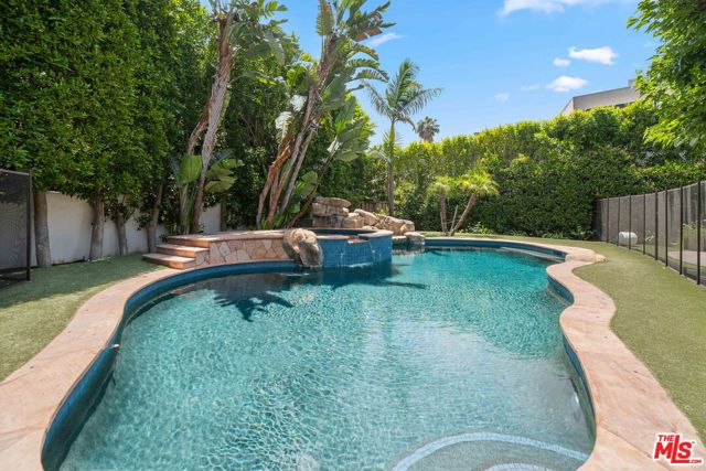 Drew Fenton | 2701 Roscomare Road Los Angeles CA | MLS: 7459872 Drew Fenton | 2701 Roscomare Road Los Angeles CA | MLS: 7459872