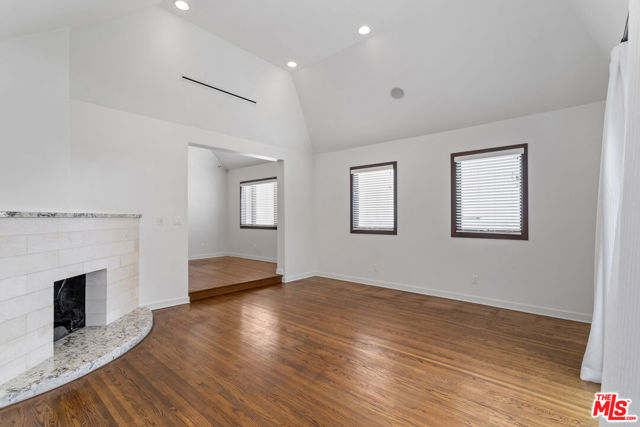 6656 Colgate Avenue, Los Angeles CA: https://media.crmls.org/mediaz/83f81e14-86e2-4f54-8b21-610209903706.jpg