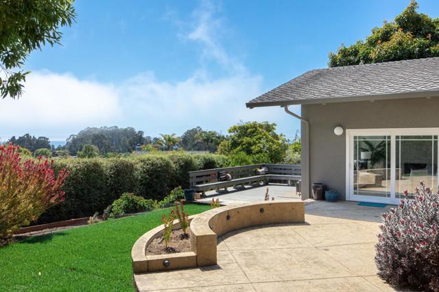 230 Thunderbird Drive, Aptos CA: https://media.crmls.org/mediaz/83f85053-ae49-4dd9-8fbb-42d3a8573987.jpg