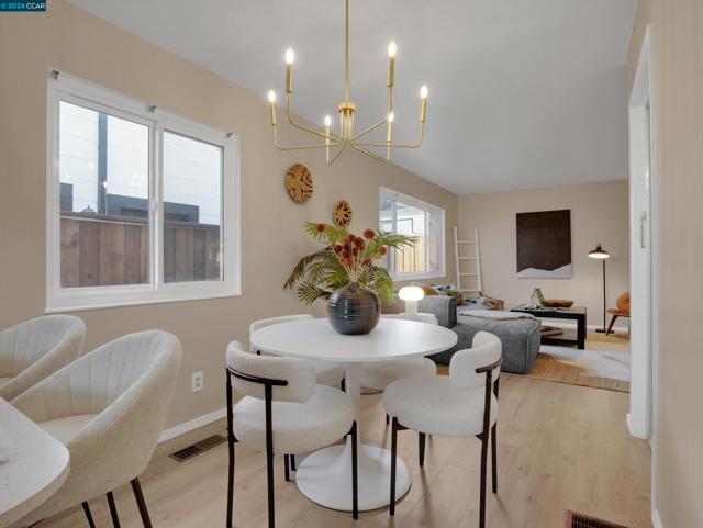 Image 9 of 31 For 1643 San Benito St