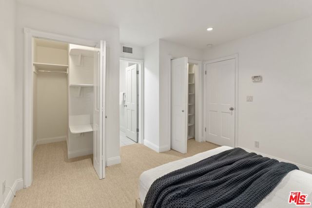 2596 Wallingford Drive, Beverly Hills CA: https://media.crmls.org/mediaz/83f8ab7d-fff5-4168-96a1-543a9f312c6a.jpg