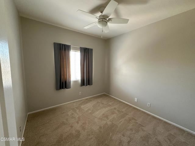 237 Spurwood Lane, Simi Valley CA: https://media.crmls.org/mediaz/83f9cf0f-ea76-464a-b776-b62dfe1619f9.jpg