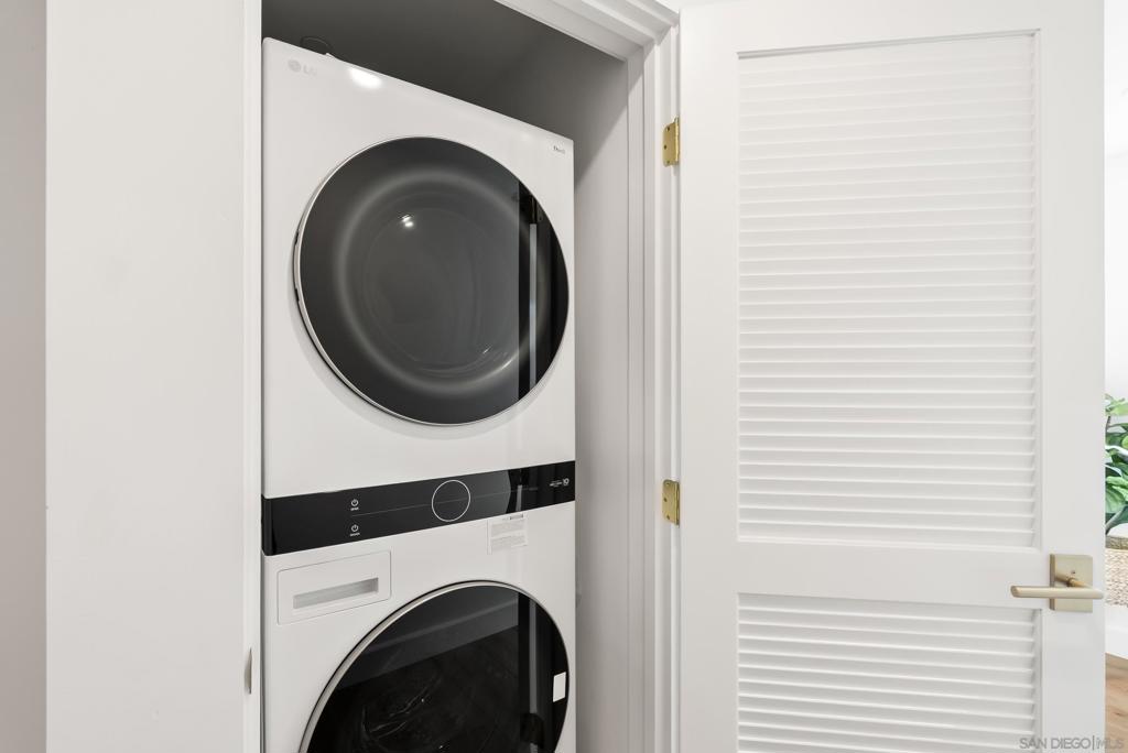 MLS #250041284SD image #8