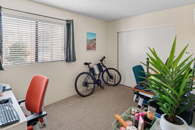 Image 22 of 43 For 3016 Suncrest Drive