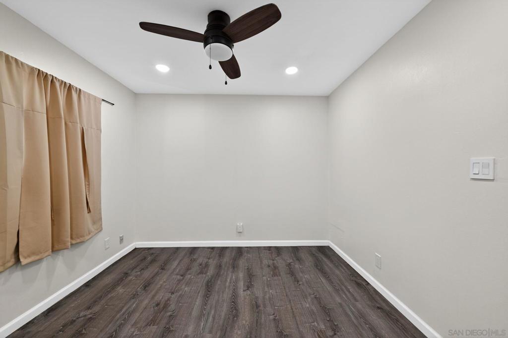 4875 Cole - photo 13