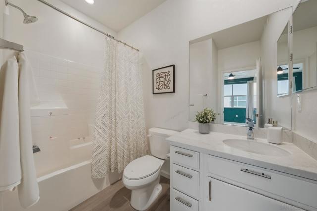 2054 Luzon Lane, Chula Vista CA: https://media.crmls.org/mediaz/83fe1e93-b5fa-4c51-8fd2-4b6af0777bcd.jpg